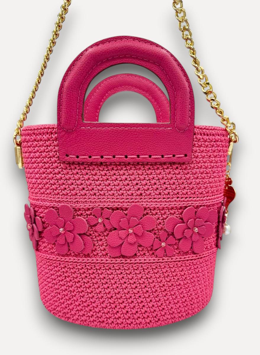 Borsa CapriNina Dodie Flowers fucsia in crochet con dettagli floreali in pelle, manici rigidi e tracolla a catena oro