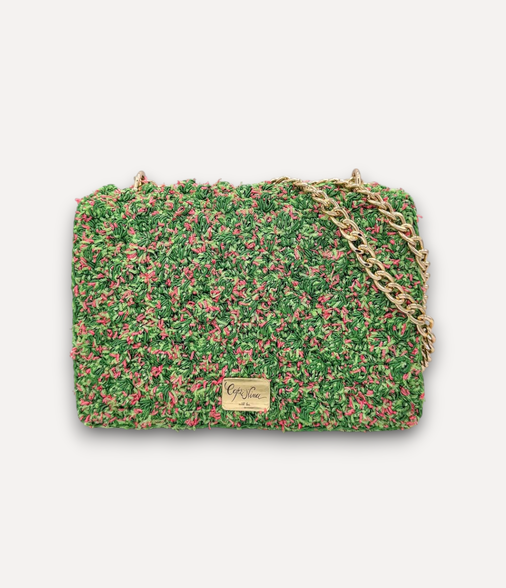 Borsa CapriNina Ninetta Middle lavorata all'uncinetto in corda verde e rosa con tracolla a catena color oro